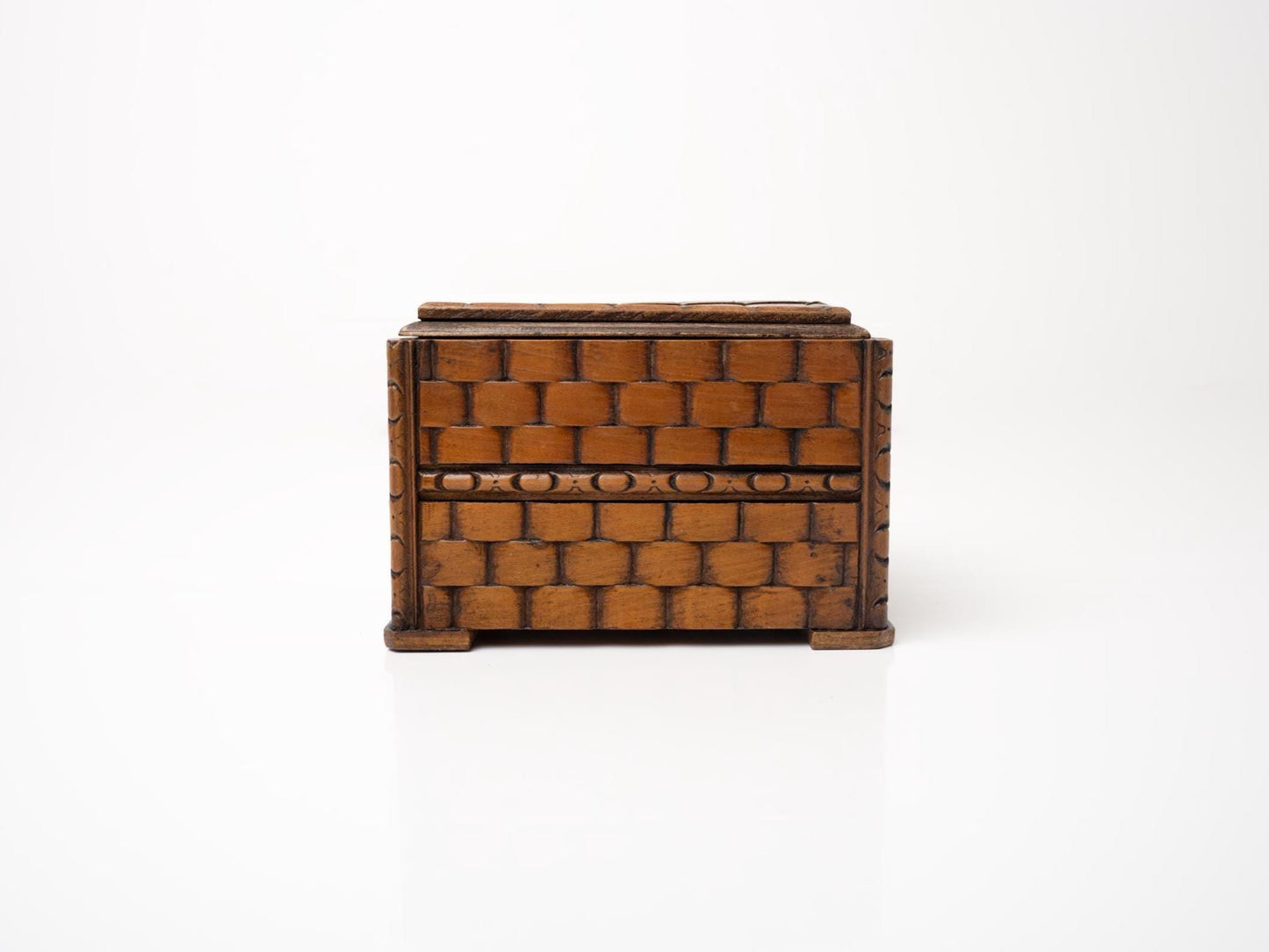 Vintage Woven Pattern Wooden Trinket Box | Hand-Carved Keepsake Storage